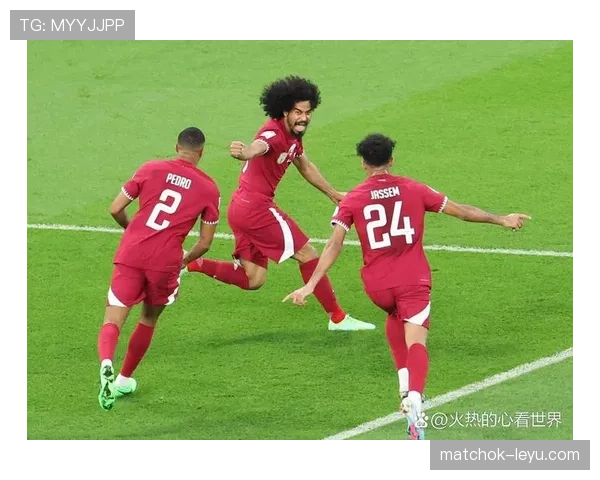 足球晋级之路：强队激战正酣，新星闪耀赛场引关注