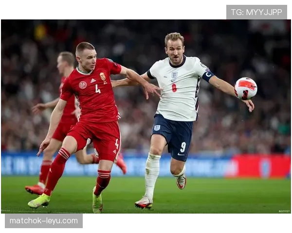 绍洛伊锋线爆发助匈牙利队状态回升,关键战全取三分